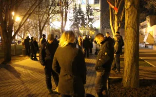 Севастопольцы разбили палатку под окнами Яцубы и всю ночь охраняли СГГА
