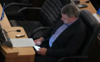 Как севастопольские депутаты городской бюджет 2014 года принимали…
