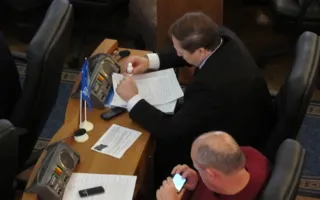 Как севастопольские депутаты городской бюджет 2014 года принимали…