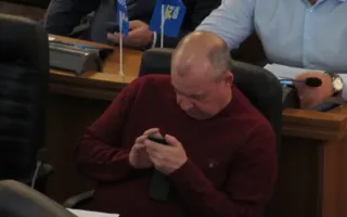 Как севастопольские депутаты городской бюджет 2014 года принимали…