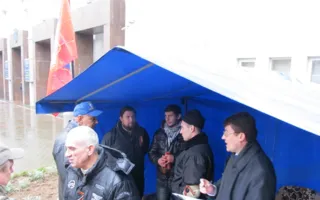 Палатка под СГГА ждёт встречи с «бандеровцами» уже сегодня