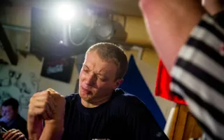 В соревновании рукоборцев победил севастопольский «Титан»