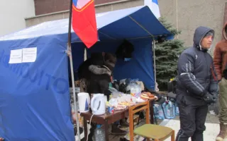 Народные ополченцы мороз перенесли стойко: бегали, отжимались и играли в шашки