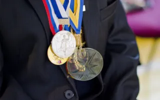Севастопольские чемпионы зажгли символический олимпийский факел