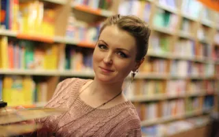 Живая музыка на «Живой сцене»: в «Атриуме» выступила группа «Доиграем и Пойдём»