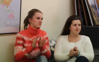 Живая музыка на «Живой сцене»: в «Атриуме» выступила группа «Доиграем и Пойдём»