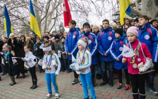 В Севастополе подняли флаг XXII зимних Олимпийских игр в Сочи — 2014