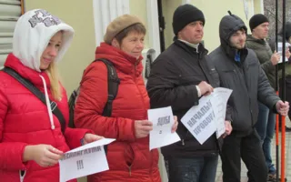 Милиция задержала Неганова на пикете у дома, где якобы проживает Яцуба