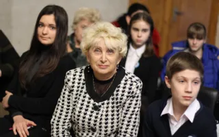 Городской конкурс чтецов среди школьников посвятили Дню родного языка