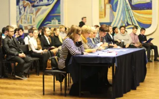 Городской конкурс чтецов среди школьников посвятили Дню родного языка