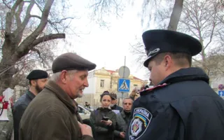 Союзу рабочих Севастополя запретили пикетировать прокуратуру, чтобы не мешать её работе