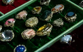 Уникальную экспозицию метеоритов севастопольцы смогли увидеть на выставке-ярмарке «Крым самоцветный»