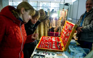 Уникальную экспозицию метеоритов севастопольцы смогли увидеть на выставке-ярмарке «Крым самоцветный»