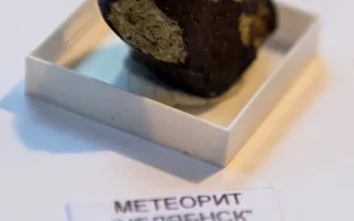 Уникальную экспозицию метеоритов севастопольцы смогли увидеть на выставке-ярмарке «Крым самоцветный»