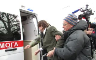 Активист «Евромайдана» Неганов был избит разъярёнными митингующими на площади Нахимова