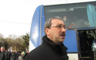 Сотни севастопольцев со слезами на глазах встречали вернувшихся из Киева сотрудников ППС