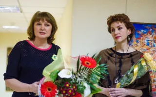 Художница Марина Князева представила уникальные картины и авторские туники