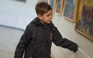 В Севастополе открылась выставка молодой художницы Жанны Елоховой