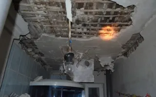 Травмированы два человека при взрыве газового баллона