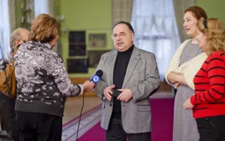 «Большая профессия»: в театре имени Луначарского открылась выставка Юрия Чурсина