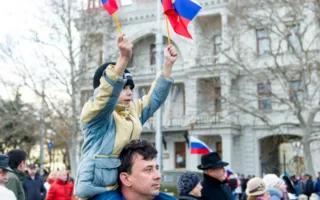Город, достойный поклонения, отпраздновал возвращение домой — в Россию