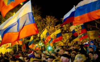 Город, достойный поклонения, отпраздновал возвращение домой — в Россию
