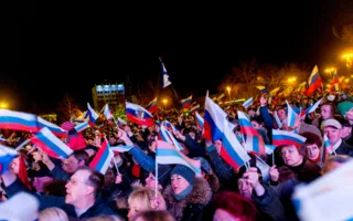 Город, достойный поклонения, отпраздновал возвращение домой — в Россию
