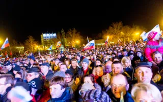 Город, достойный поклонения, отпраздновал возвращение домой — в Россию