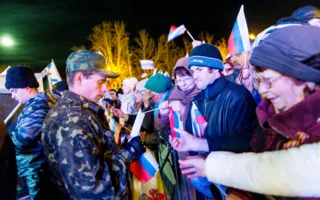 Город, достойный поклонения, отпраздновал возвращение домой — в Россию