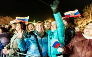 Город, достойный поклонения, отпраздновал возвращение домой — в Россию