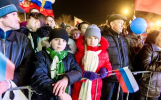 Город, достойный поклонения, отпраздновал возвращение домой — в Россию