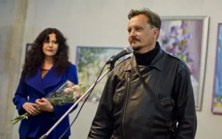 В Севастополе открылась выставка картин «Праздничное настроение»