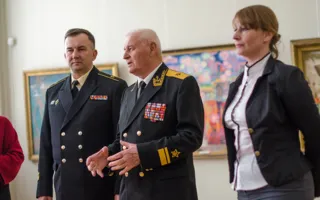 «...Помните! Через века, через года…» В Севастополе открылась выставка ко Дню Победы