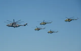 Репетиция воздушного парада в небе над Севастополем