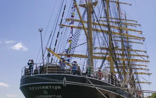 Легендарный парусник «Крузенштерн» в Севастополе