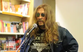 Презентация книги Андрея Маслова «Время жить в Севастополе»