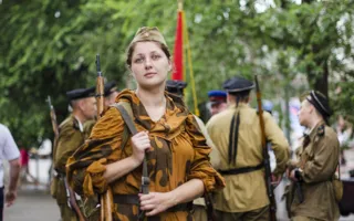 В Севастополе состоялся традиционный парад военно-исторических клубов