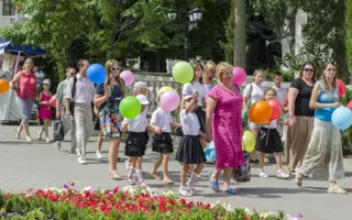 В Севастополе состоялся Парад счастливых семей