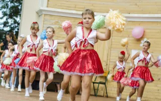 В Севастополе состоялся Парад счастливых семей