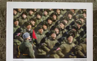 Журналист Дмитрий Киселёв привёз фотовыставку «Армия и флот России»