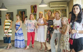 В Севастополе открылась выставка художницы Дарьи Якшиной