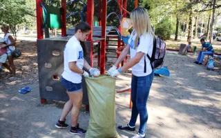 Субботник ЛДПР — дебют куратора молодёжного крыла партии Максима Курсеева