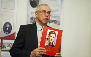 Выставка архивных документов о связях Москвы и Севастополя