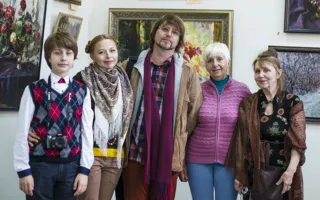 В Севастополе открылась масштабная выставка картин Виктора Волкова