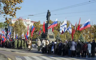 В Севастополе состоялся Марш единства