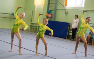 В Севастополе состоялись «Осенние игры» юных акробатов