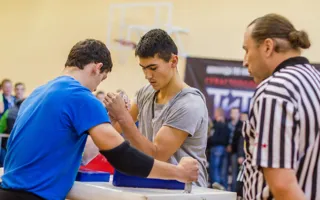 В Севастополе состоялись чемпионат и первенство по армспорту