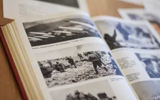 Открылась книжная выставка, посвящённая Сталинградской битве
