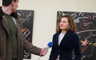Открыта выставка абстракций Елены Душкевич «Космический героизм»