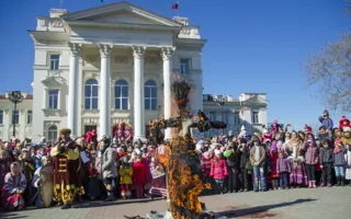В Севастополе «проводили» Масленицу